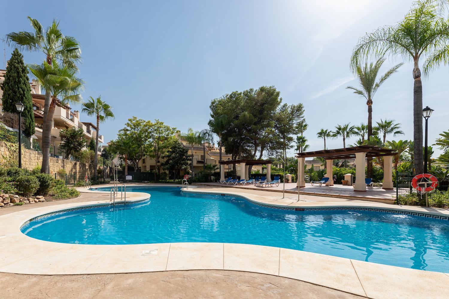 Apartamento Hacienda El Palmeral Puerto Banus Marbella Dış mekan fotoğraf